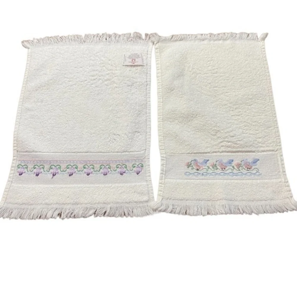 Vintage 2 Embroidered White Towels Birds and Flowers